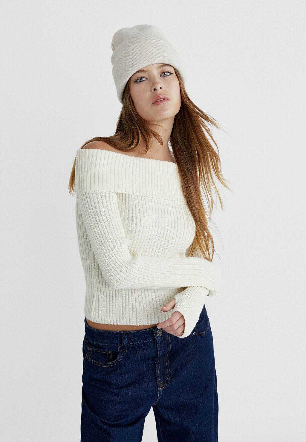 

Свитер Exposed Shoulder Stradivarius, белый