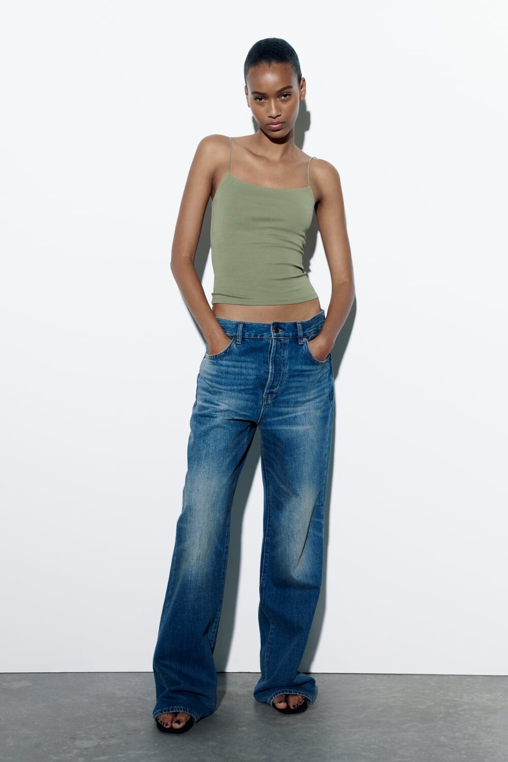 

Топ с ремешками ZARA, хаки