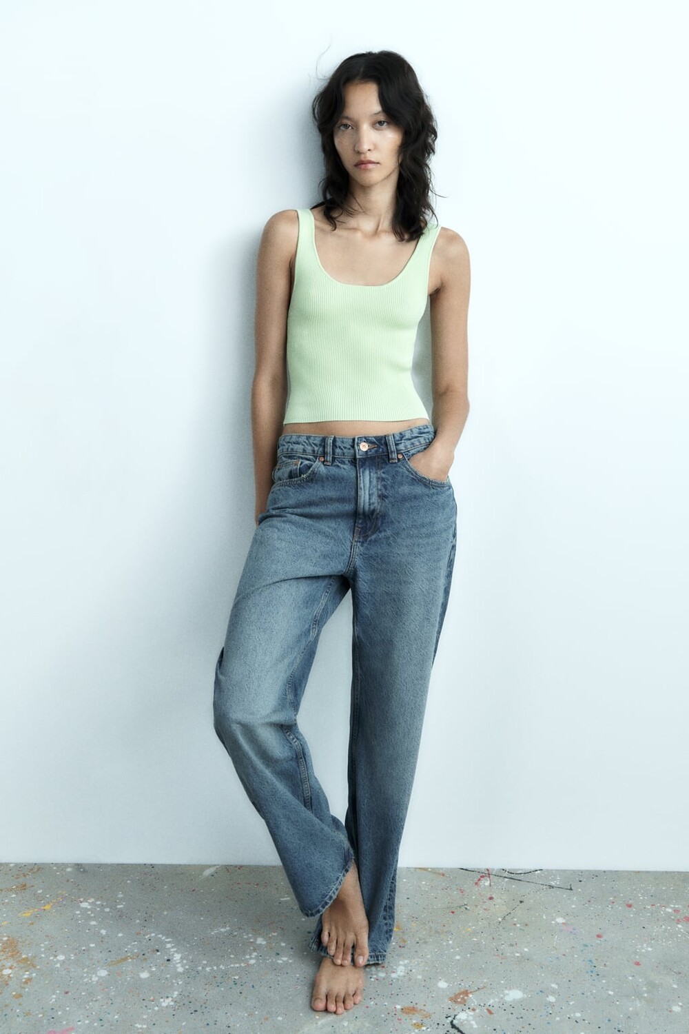 

Укороченный трикотажный топ в рубчик ZARA, зеленый