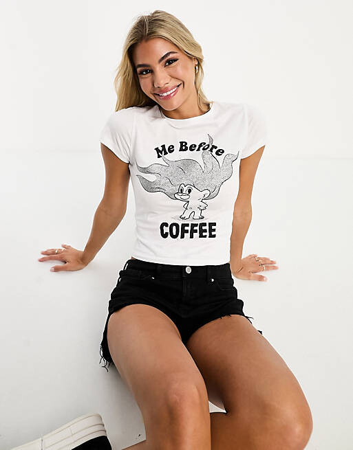 

Белая футболка с блестящим лицензионным рисунком «Тролли» ASOS DESIGN with me before Coffee, Белый