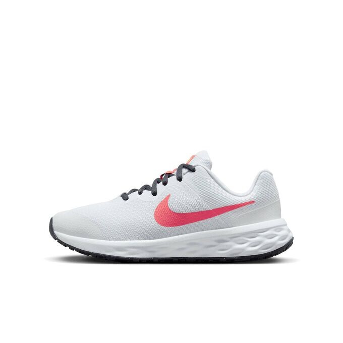 

Кроссовки Nike Revolution 6 Nike, белый
