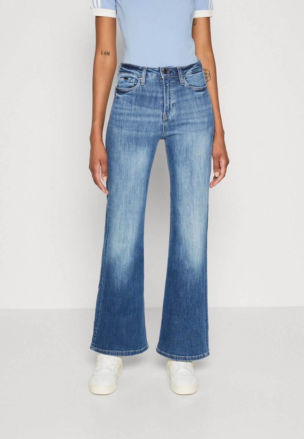 

Джинсы клеш Pepe Jeans