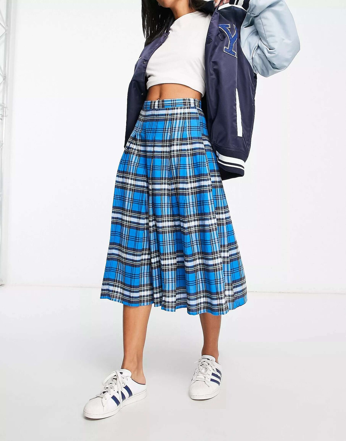 

Синяя плиссированная юбка-килт миди ASOS
