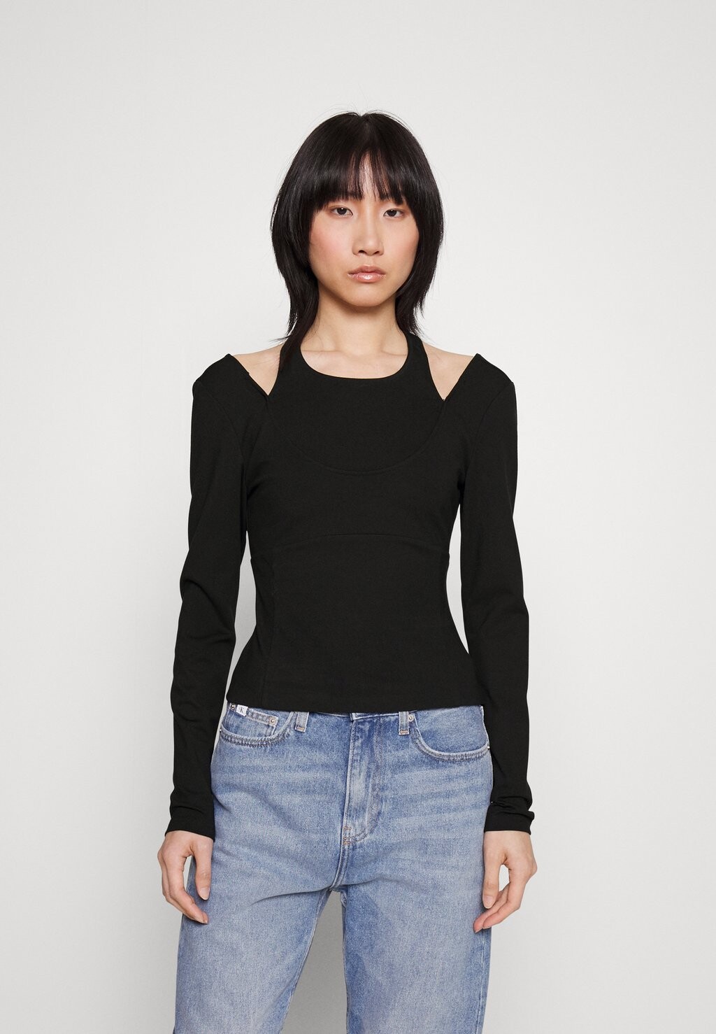 

Топ с длинными рукавами Calvin Klein Jeans, черный