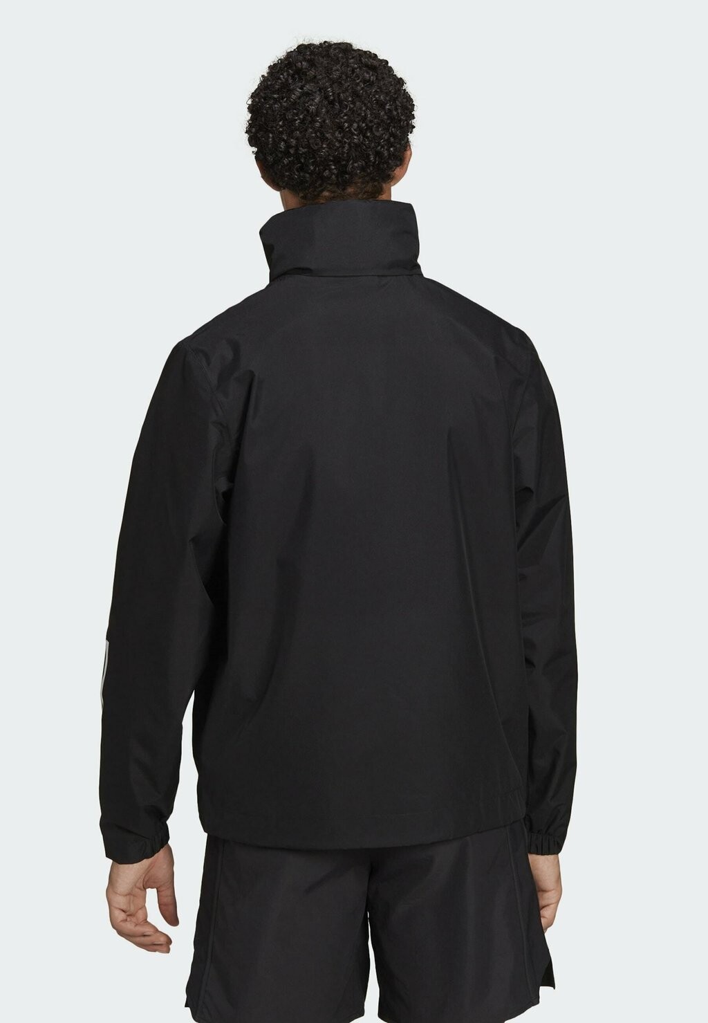 

Плащ Adidas