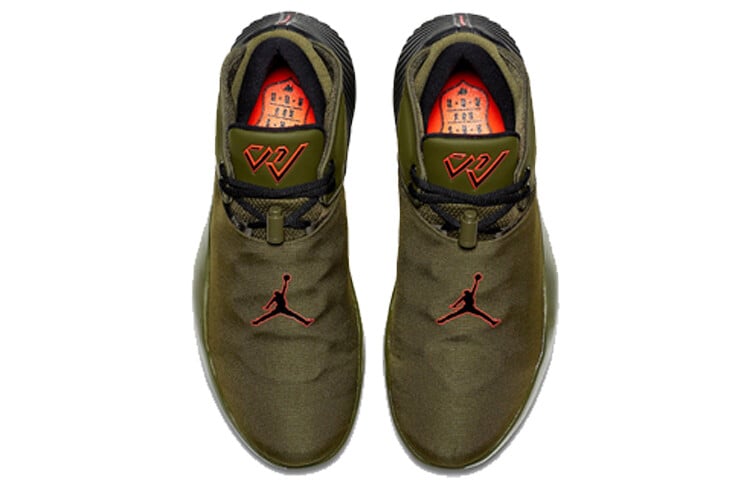 

Jordan Почему бы не Zer0.1 Low PFX Инфракрасный 23