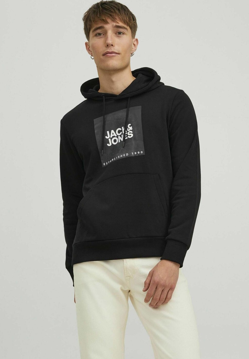 

Толстовка Jack & Jones, черный