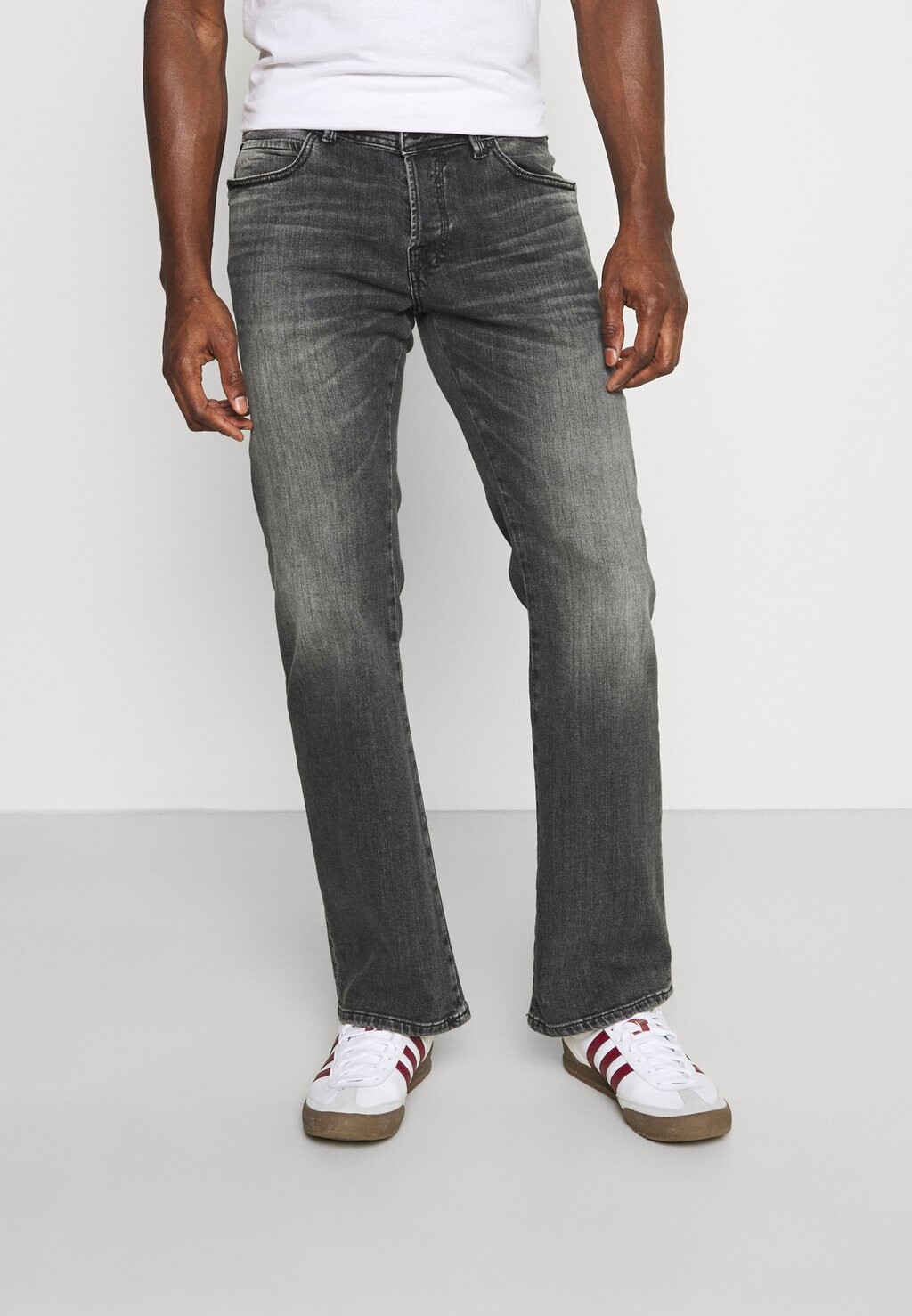 

Джинсы Bootcut LTB