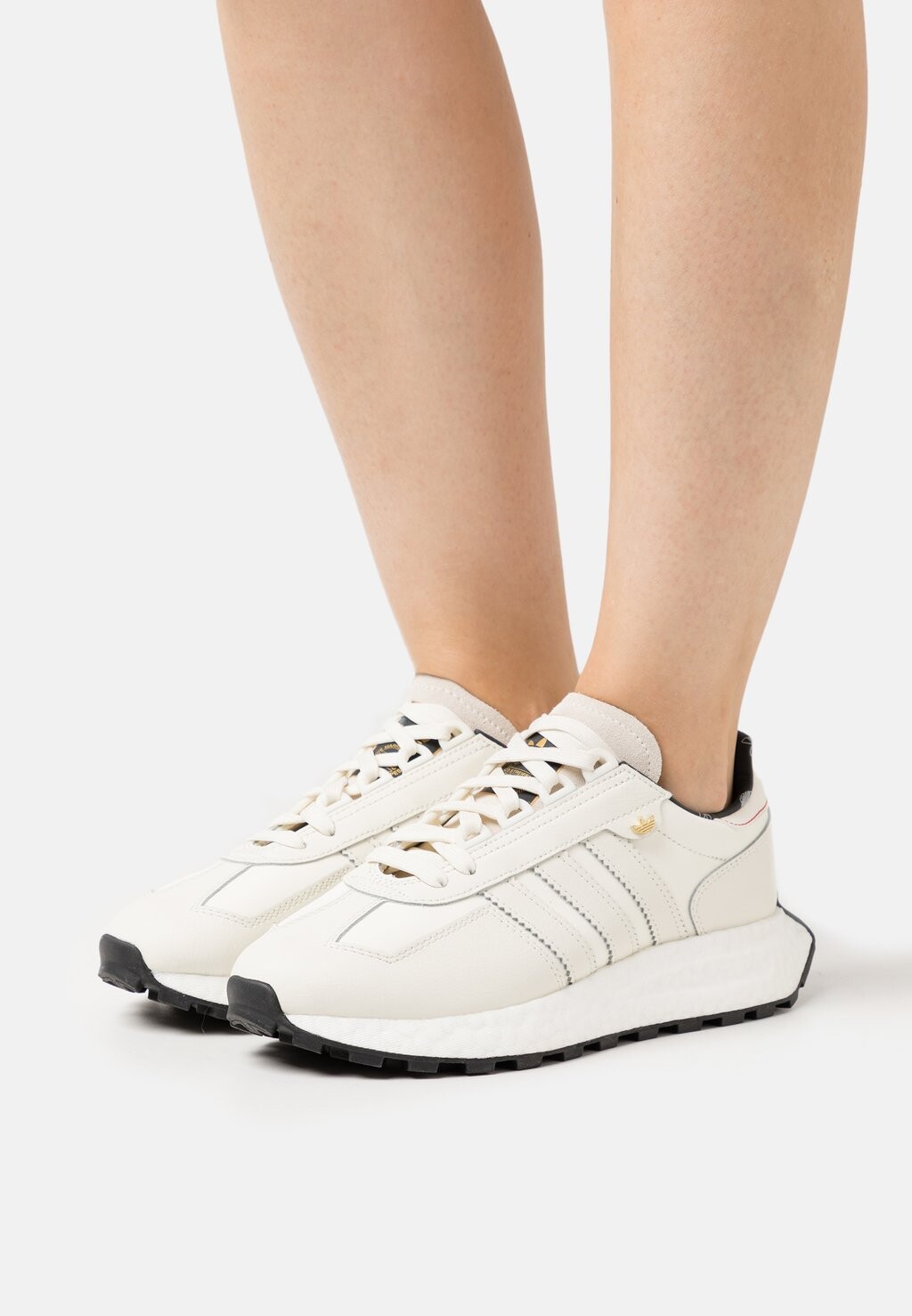 

Кроссовки adidas Originals