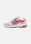 

Кроссовки ADISTAR CUSHION UNISEX adidas, белый