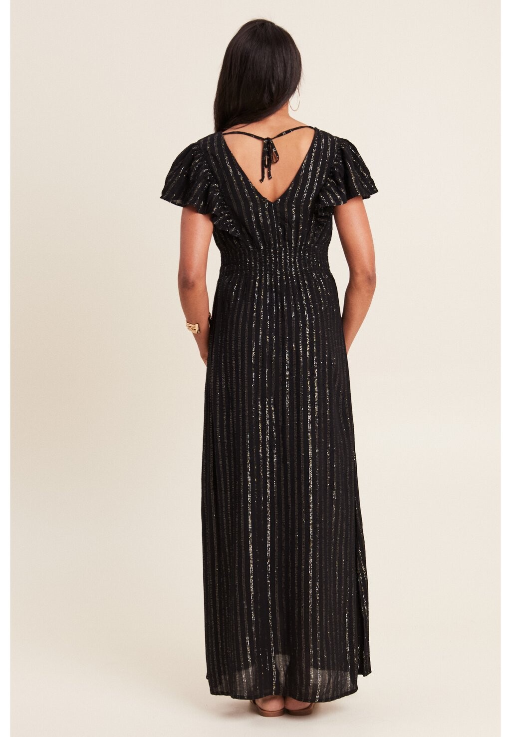 

Платье макси BREAL BREAL FLIESSENDES GERADES LANGES KLEID Breal, черный