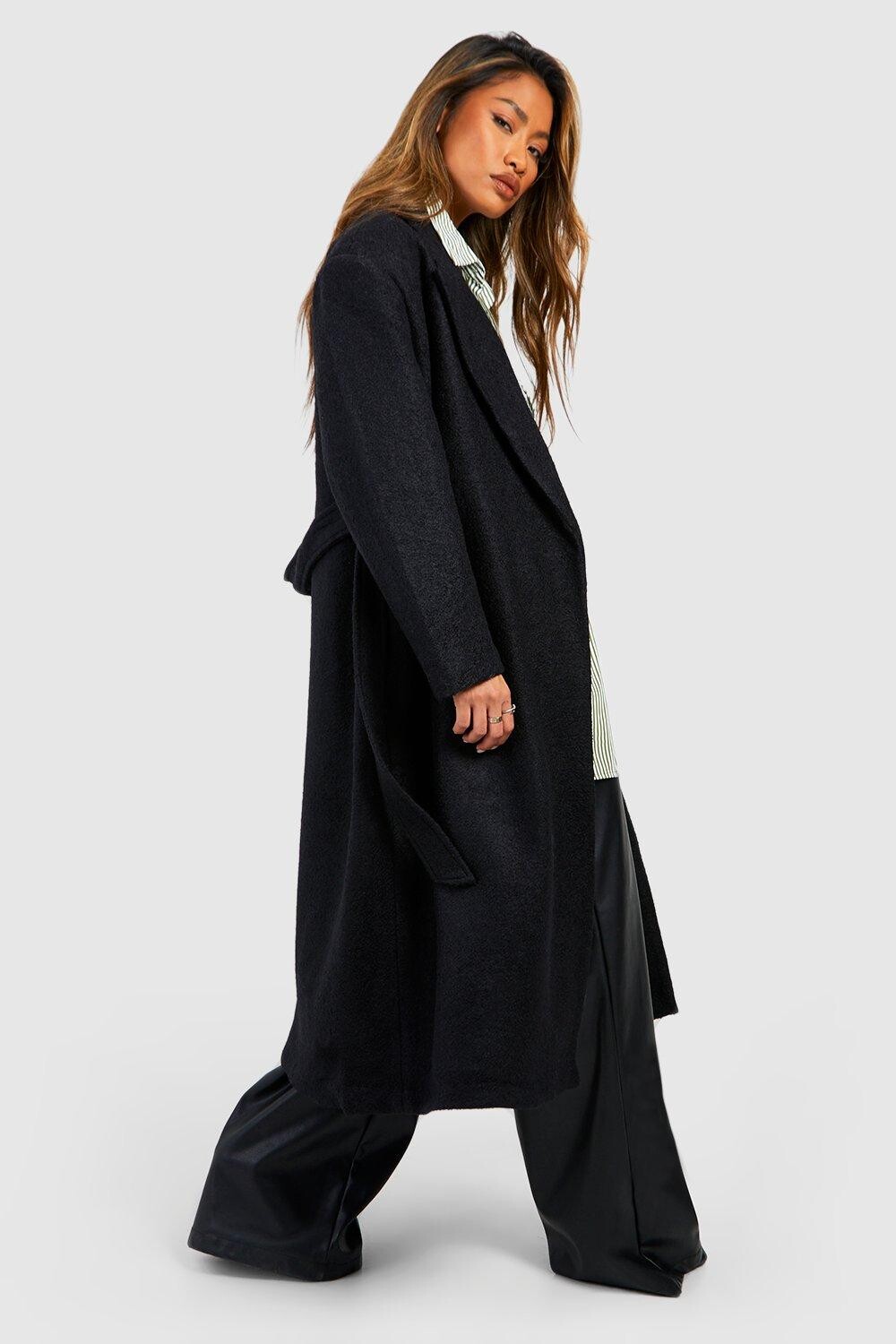 

Шерстяное пальто Petite-букле с поясом boohoo, черный