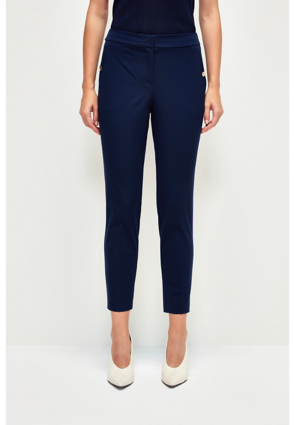 

Брюки Metal Accessoried Trousers With Pocket. adL, цвет navy blue