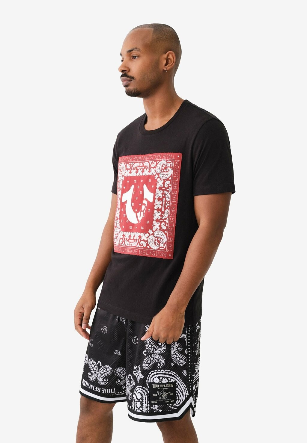 

Футболка с принтом True Religion, черный