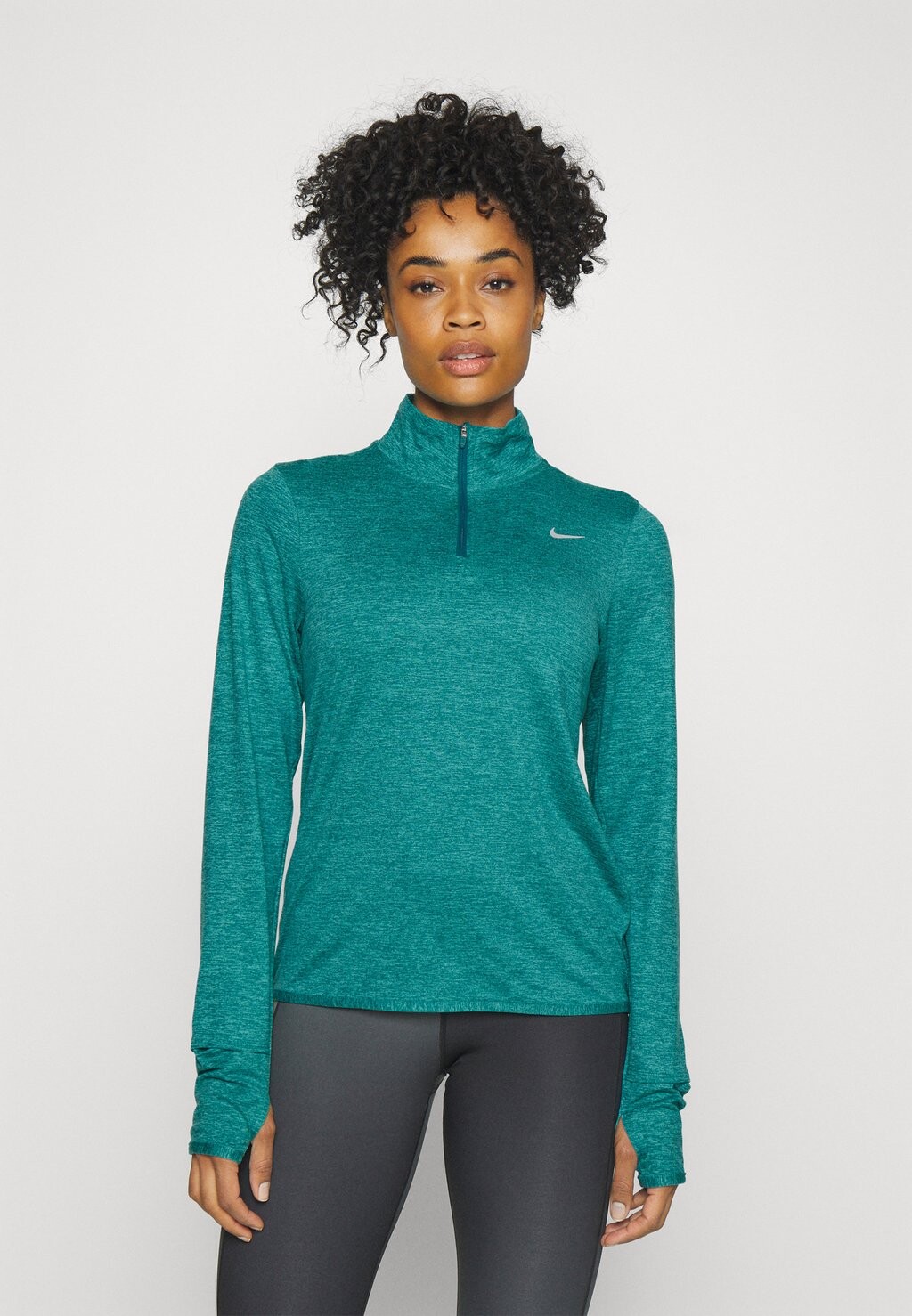 

Рубашка с длинным рукавом Nike