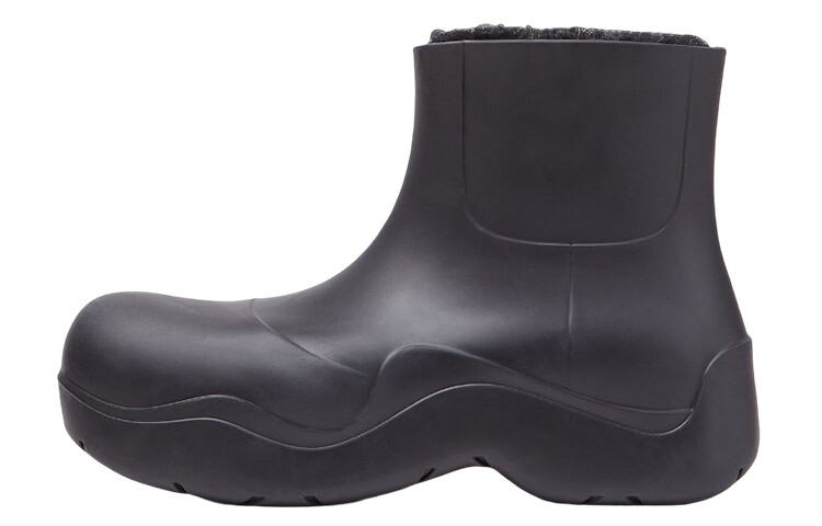 

Ботинки мужские Puddle Ankle Boots черные Bottega Veneta
