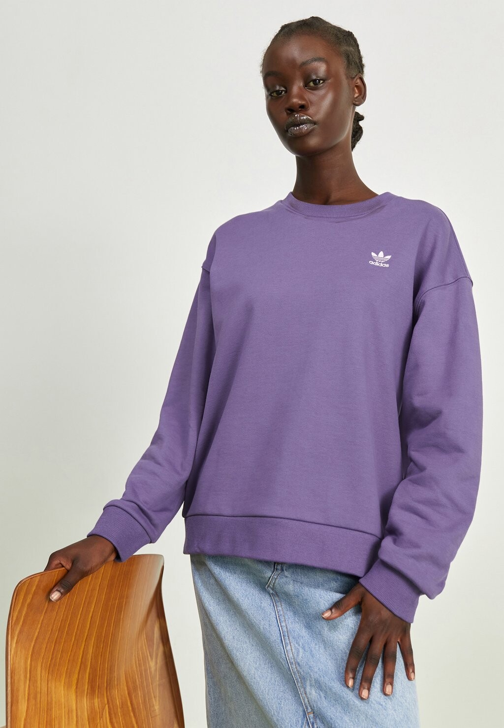 

Толстовка adidas Originals Collegepaita, технический фиолетовый