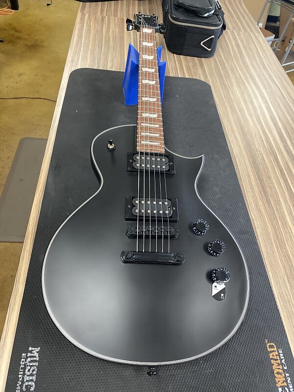 

Электрогитара ESP LTD EC-256 with Jatoba Fretboard 2023 - Black Satin