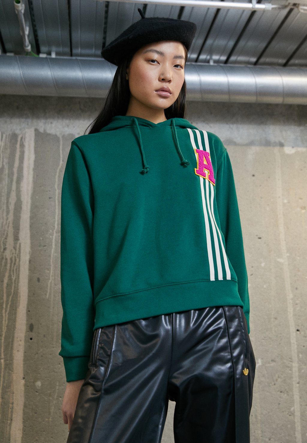 

Толстовка adidas Originals, темно-зеленый