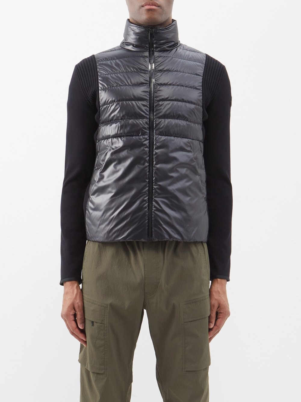 

Стеганый шерстяной свитер с пуховыми вставками Moncler, черный