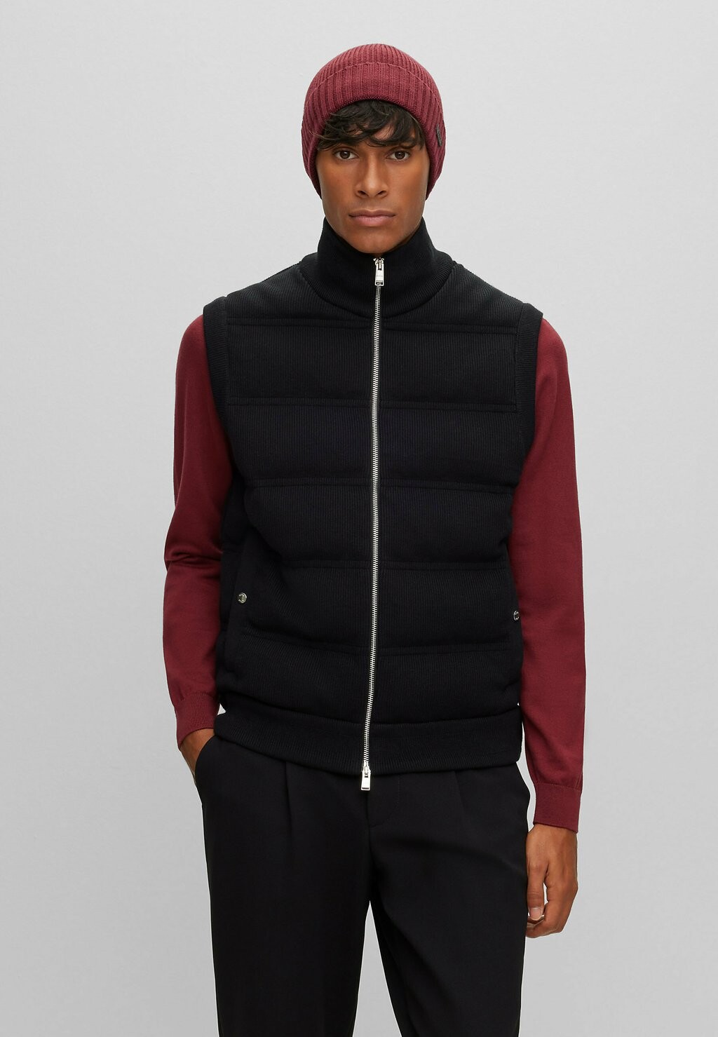 

Шапка-бини BOSS FATI UNISEX, dunkelrot zwei