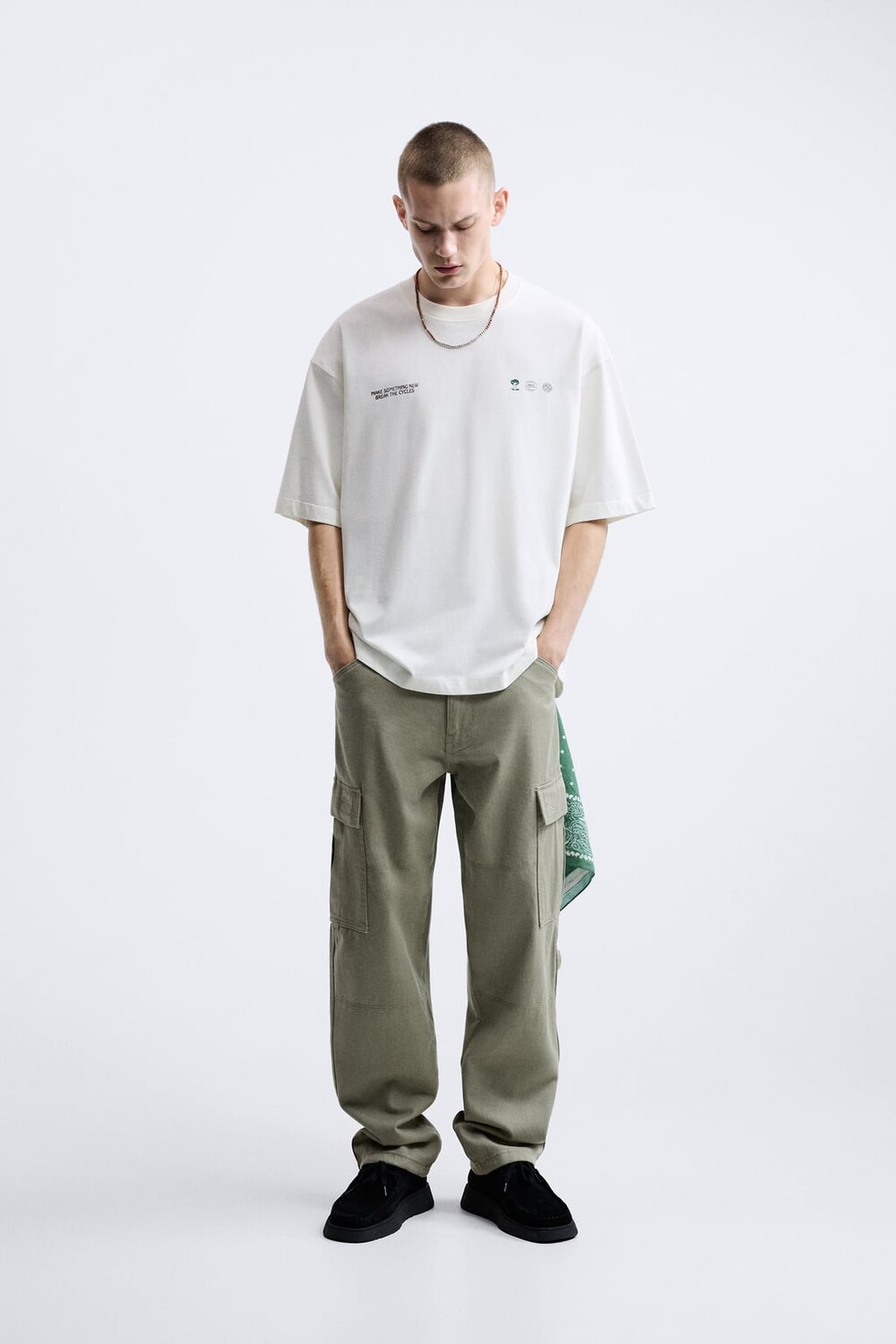

Футболка с принтом ZARA, экру, Серый