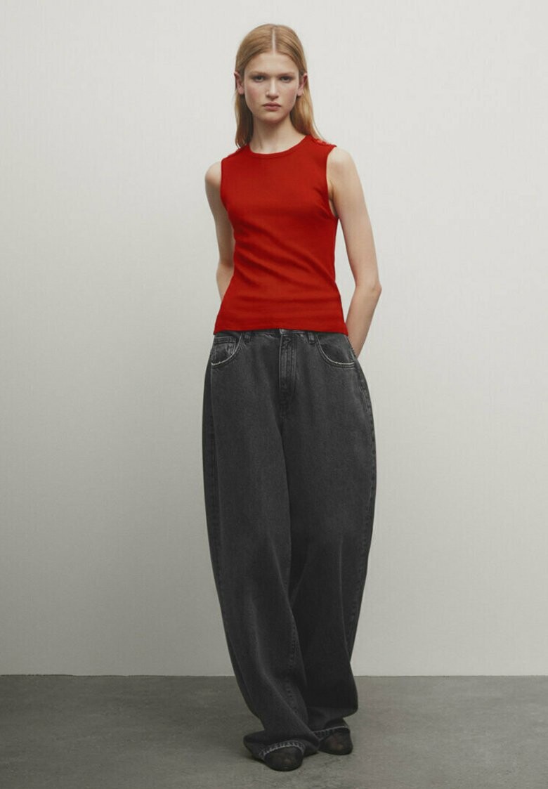 

Топ WITH SHOULDER BUTTONS Massimo Dutti, цвет red