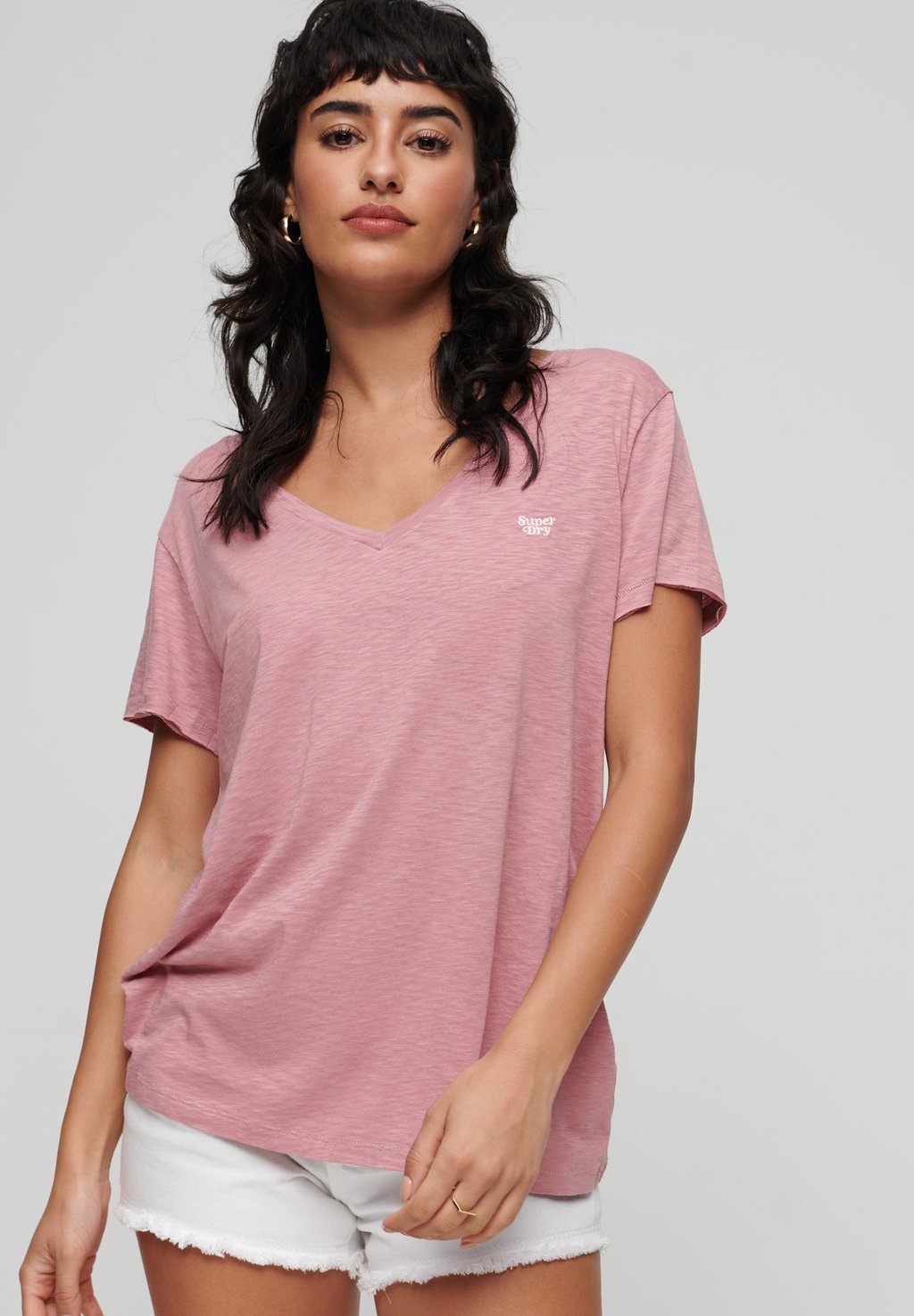 

Футболка базовая EMBROIDERED V-NECK Superdry, цвет foxglove pink