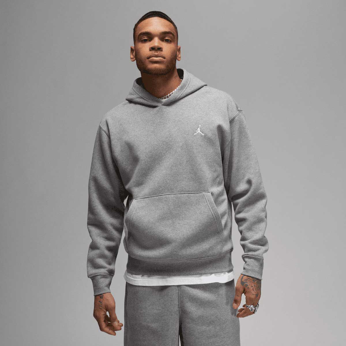 

Толстовка M J ESSENTIAL FLEECE HOODY Jordan, цвет Karbon/Weiß