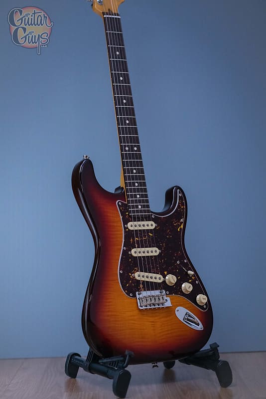 цена Электрогитара Fender 70th Anniversary American Professional II Stratocaster