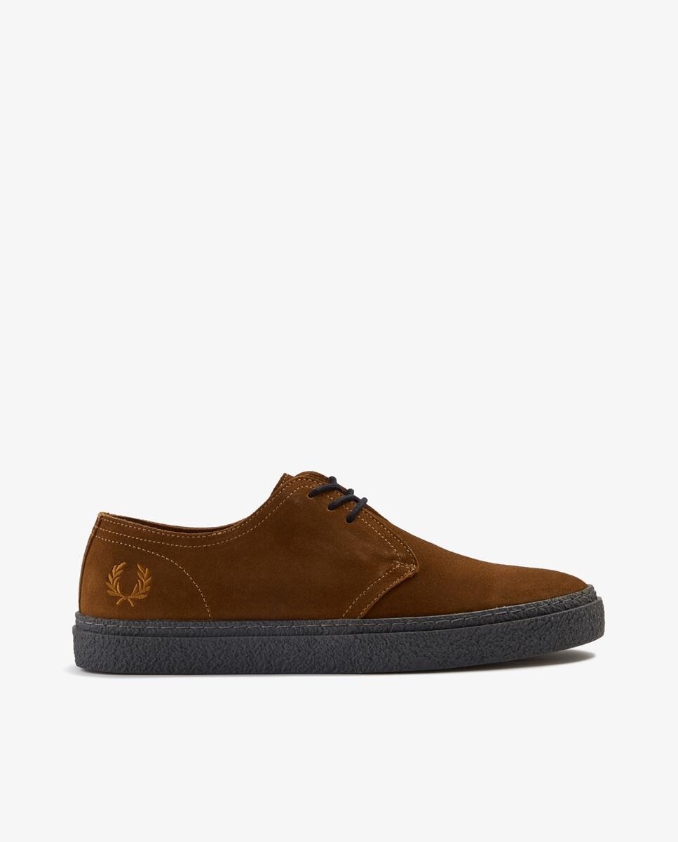 

Мужские кожаные кроссовки с коричневыми шнурками и логотипом сбоку Fred Perry, коричневый