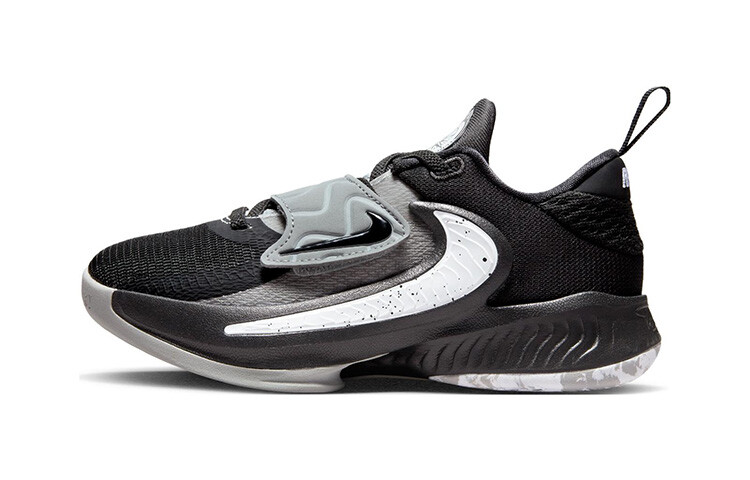 

Кроссовки Nike Zoom Freak 4 с печеньем и кремом (PS)
