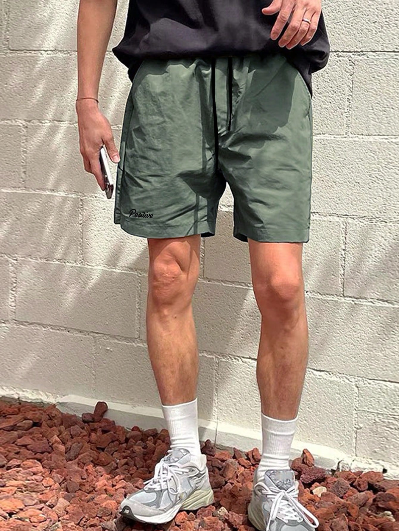 Мужские повседневные шорты с вышивкой мелкими буквами Manfinity Homme, армейский зеленый