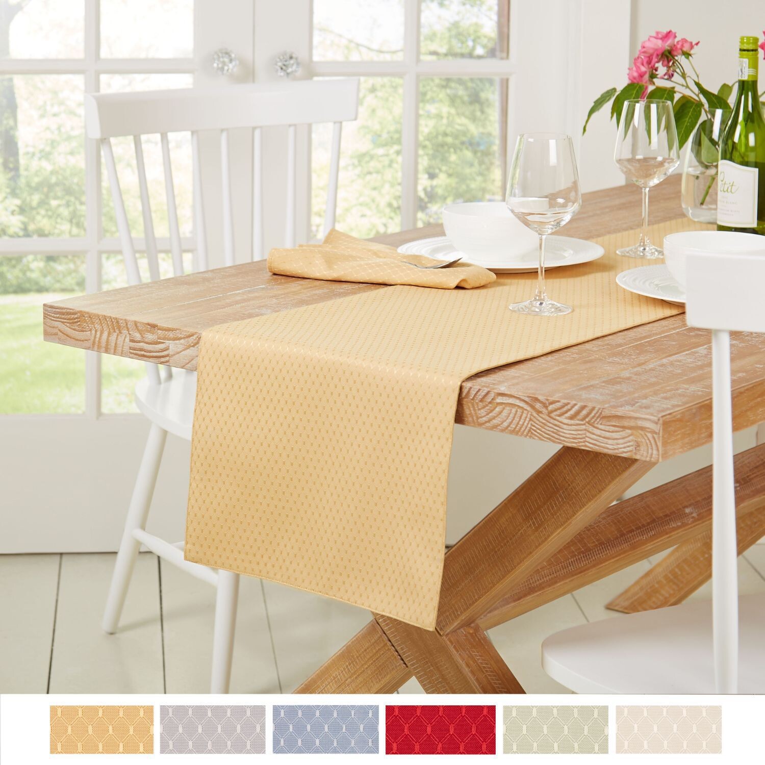 

Двусторонняя дорожка для столов Town & Country Living McKenna Stain и водостойкая — 90 дюймов