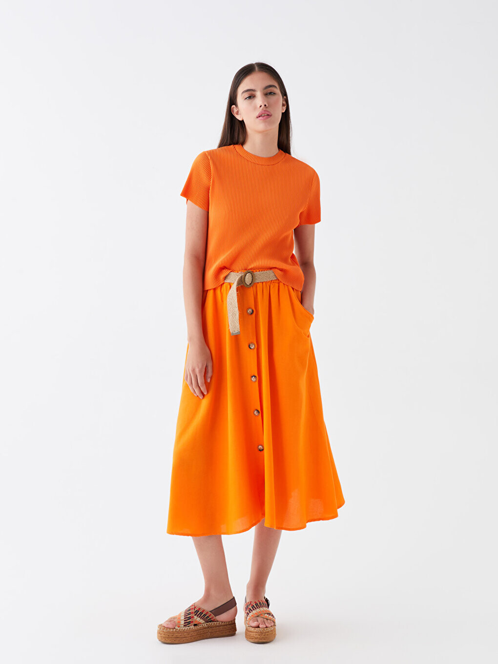 

Женская футболка с круглым вырезом CALİMERA MODA
