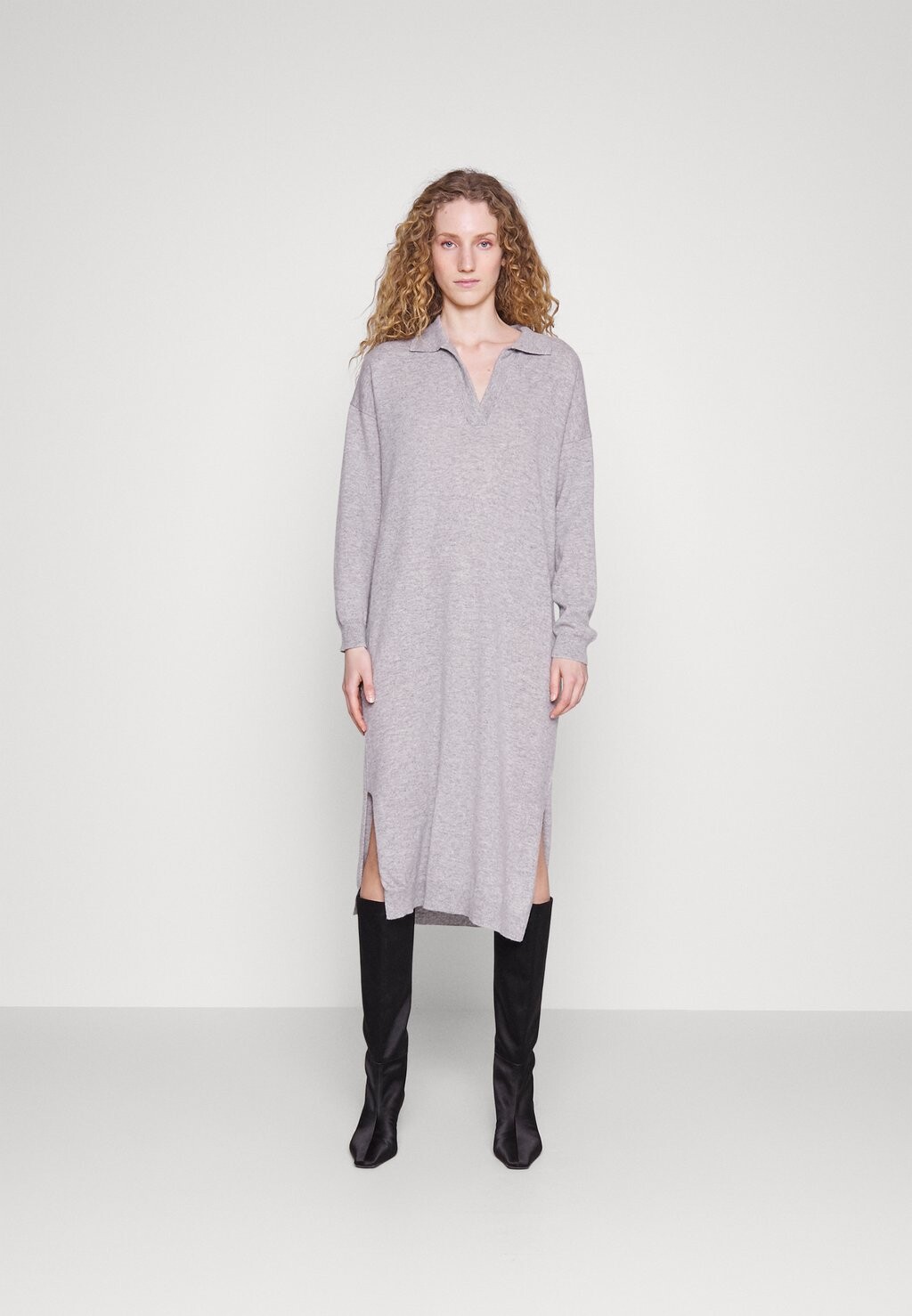 

Платье-джемпер Davida Cashmere, светло-серый
