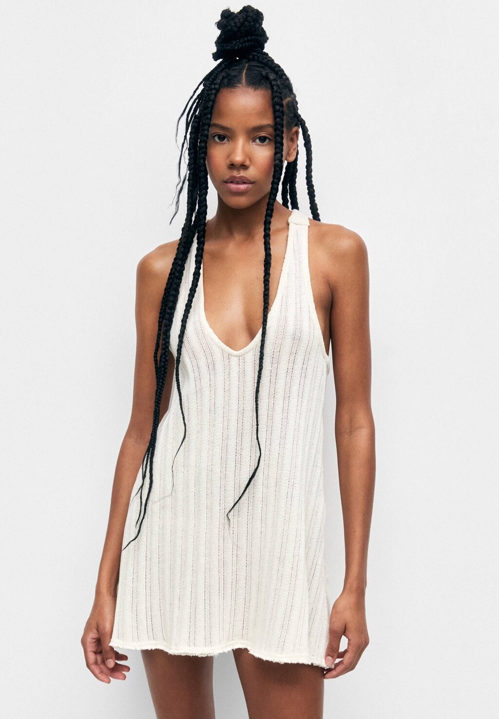 

Вязаное платье PULL&BEAR, песочный