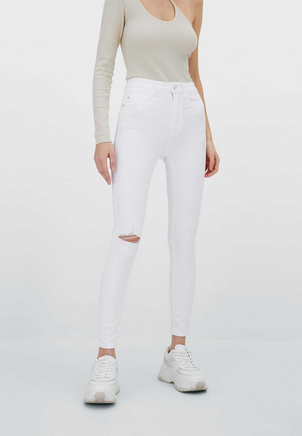 

Джинсы Skinny Fit Stradivarius, белый