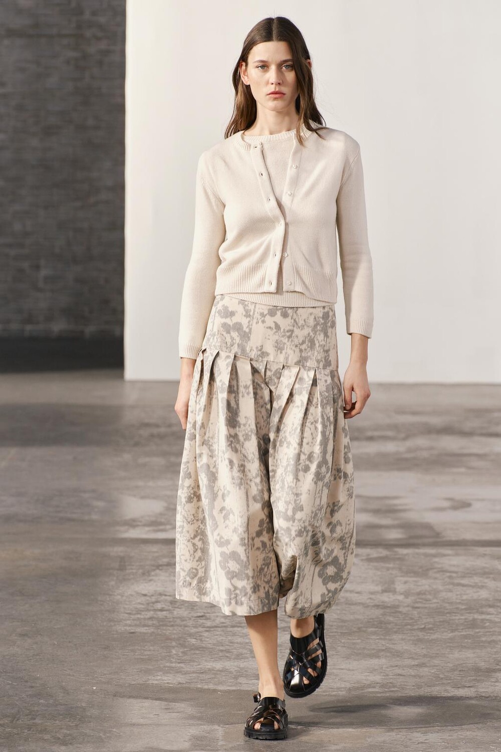 

Трикотажный кардиган с рукавами 3/4 ZARA, экрю