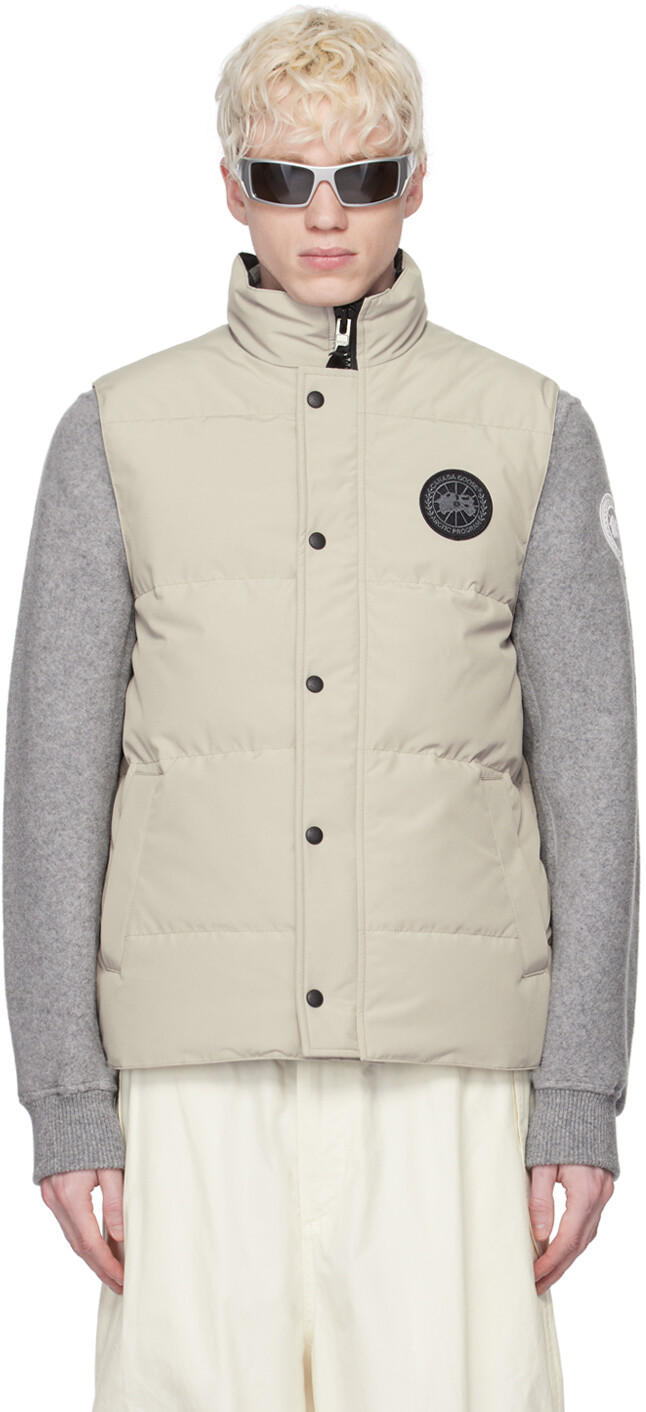 

Бежевый пуховик Black Label Garson Limestone Canada Goose