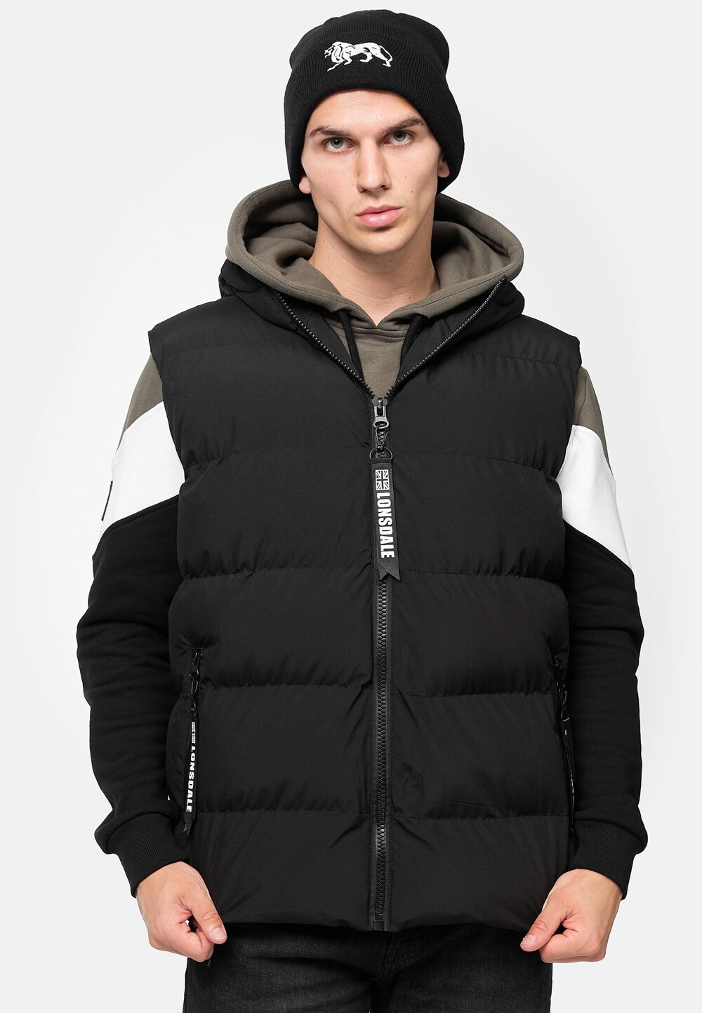 

Жилет MIT KAPUZE NORMALE PASSFORM TATTYMOYLE Lonsdale, цвет black white