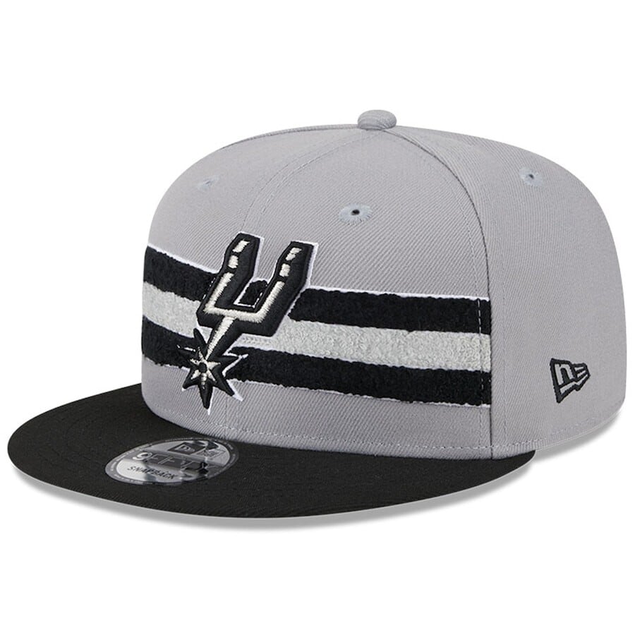 

Бейсболка New Era San Antonio Spurs, серый