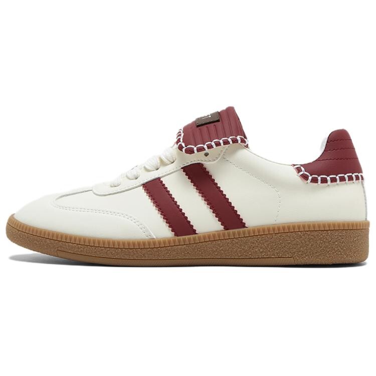 

Кроссовки для образа жизни Женские низкие Basto, цвет Silver/off-white