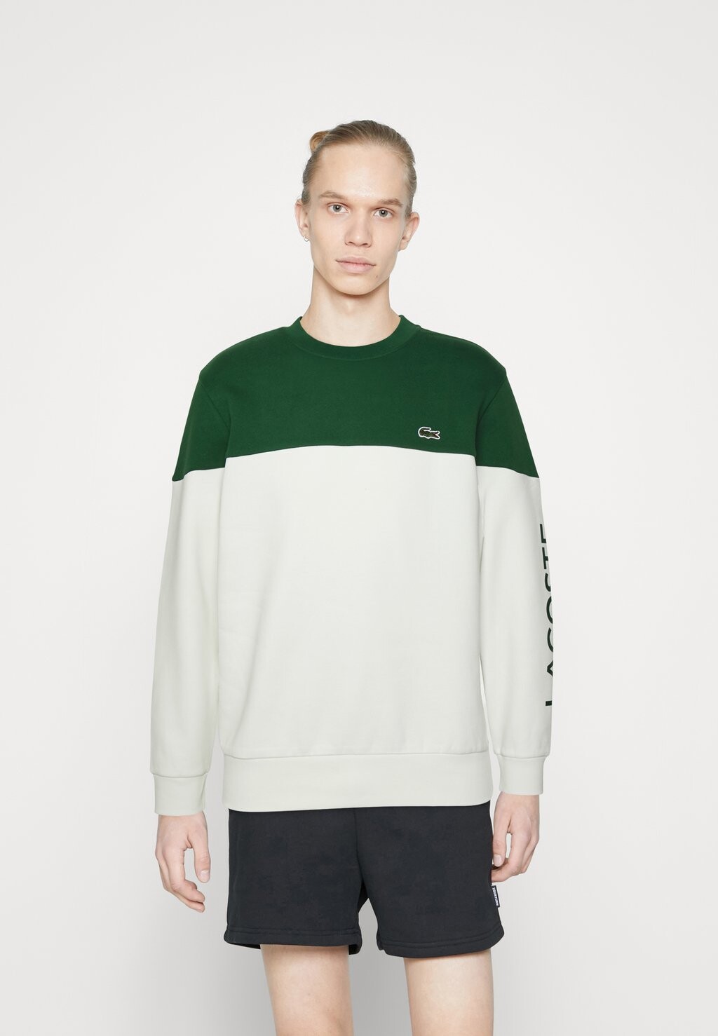 

Толстовка Lacoste
