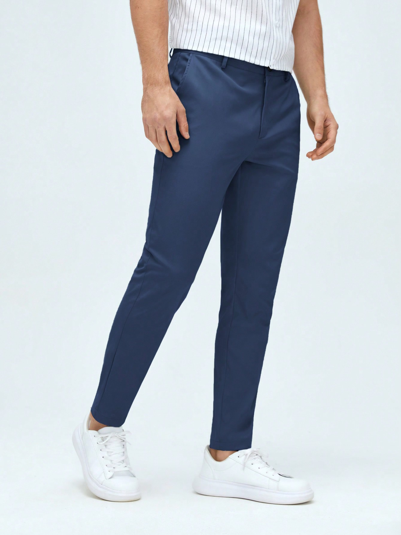 Мужские классические классические брюки из тканого материала с боковыми карманами Manfinity Mode, синий