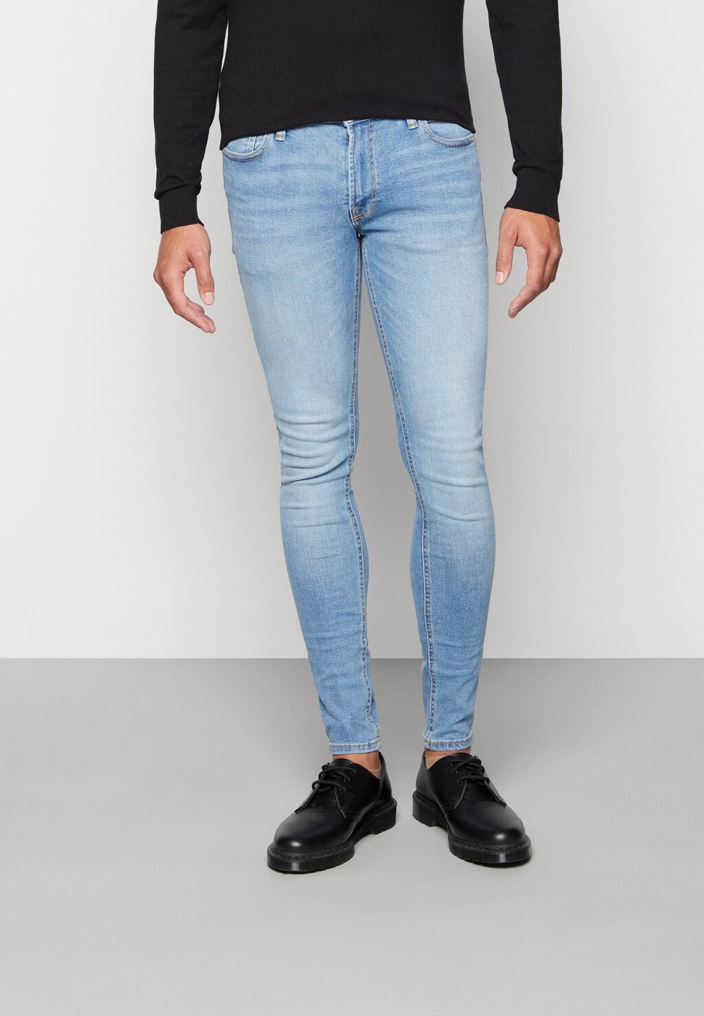 

Джинсы скинни Jack & Jones