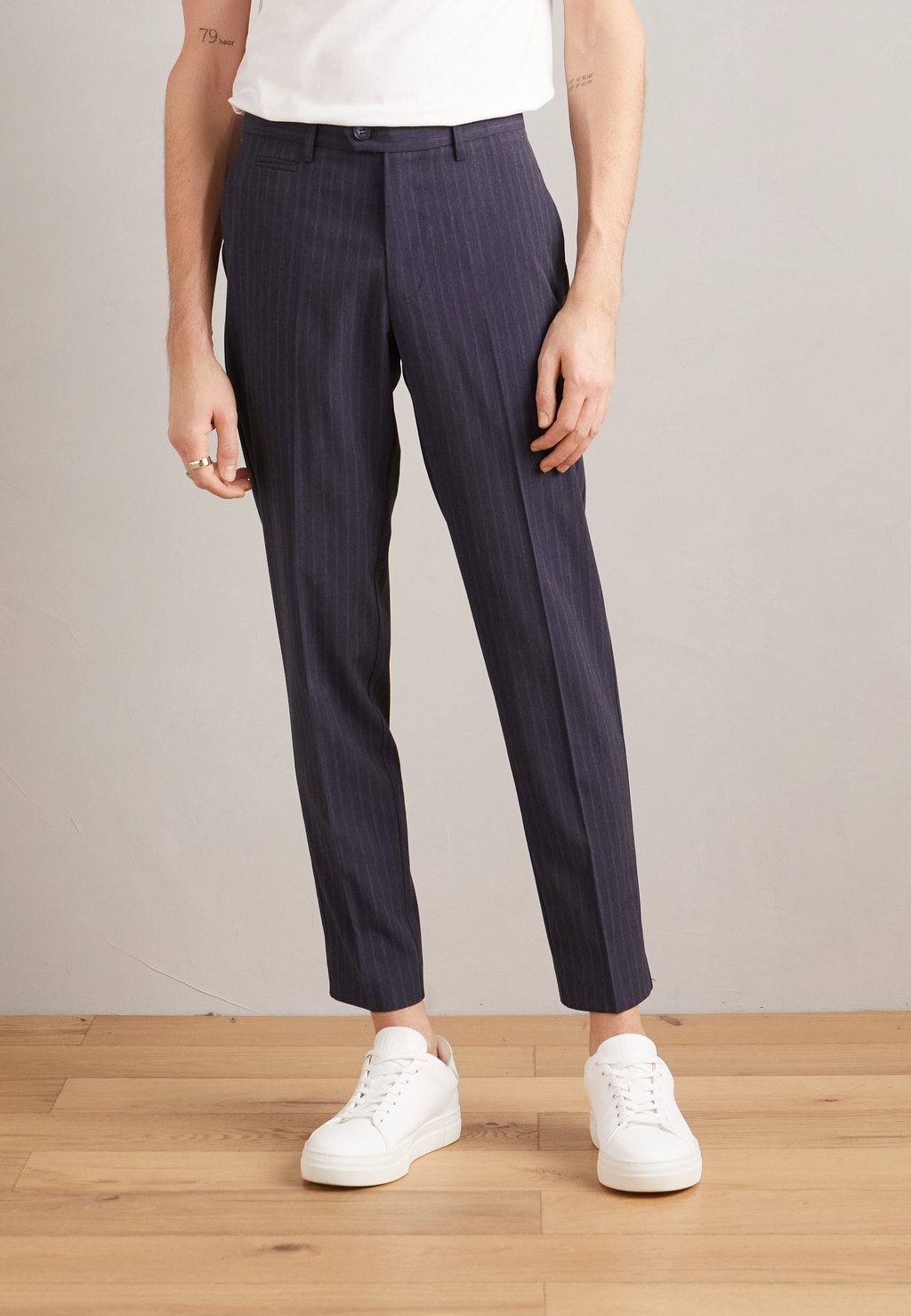 

Брюки Striped Club Pants Lindbergh, цвет dark blue