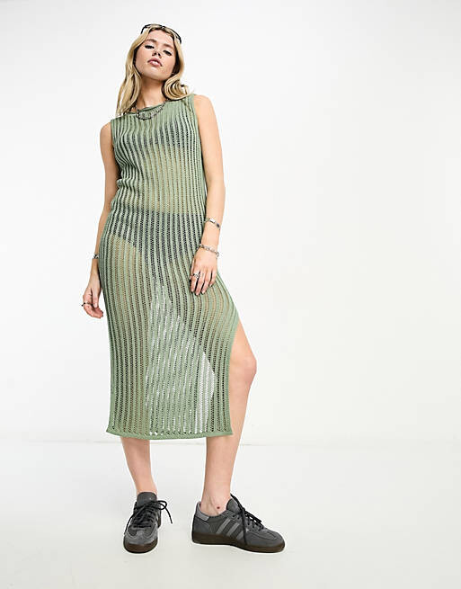 

Свободное трикотажное платье миди в прозрачную рубчик цвета хаки ASOS DESIGN