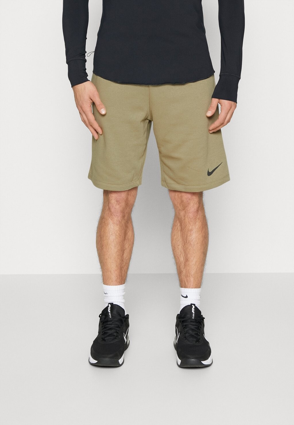 

Спортивные шорты Nike Short, нейтральный оливковый / черный