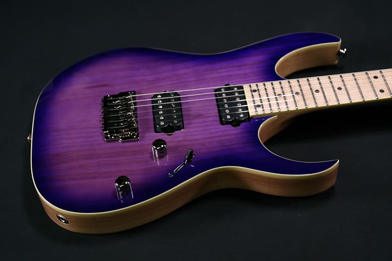 

Электрогитара Ibanez RG652AHMFXRPB RG Prestige 6str Electric Guitar w/Case - Royal Plum Burst 371